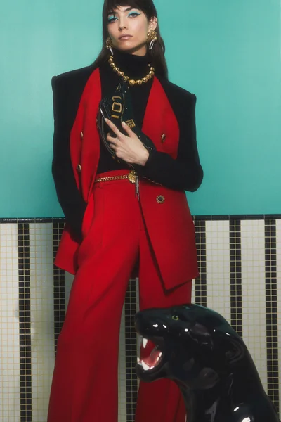 Look 13